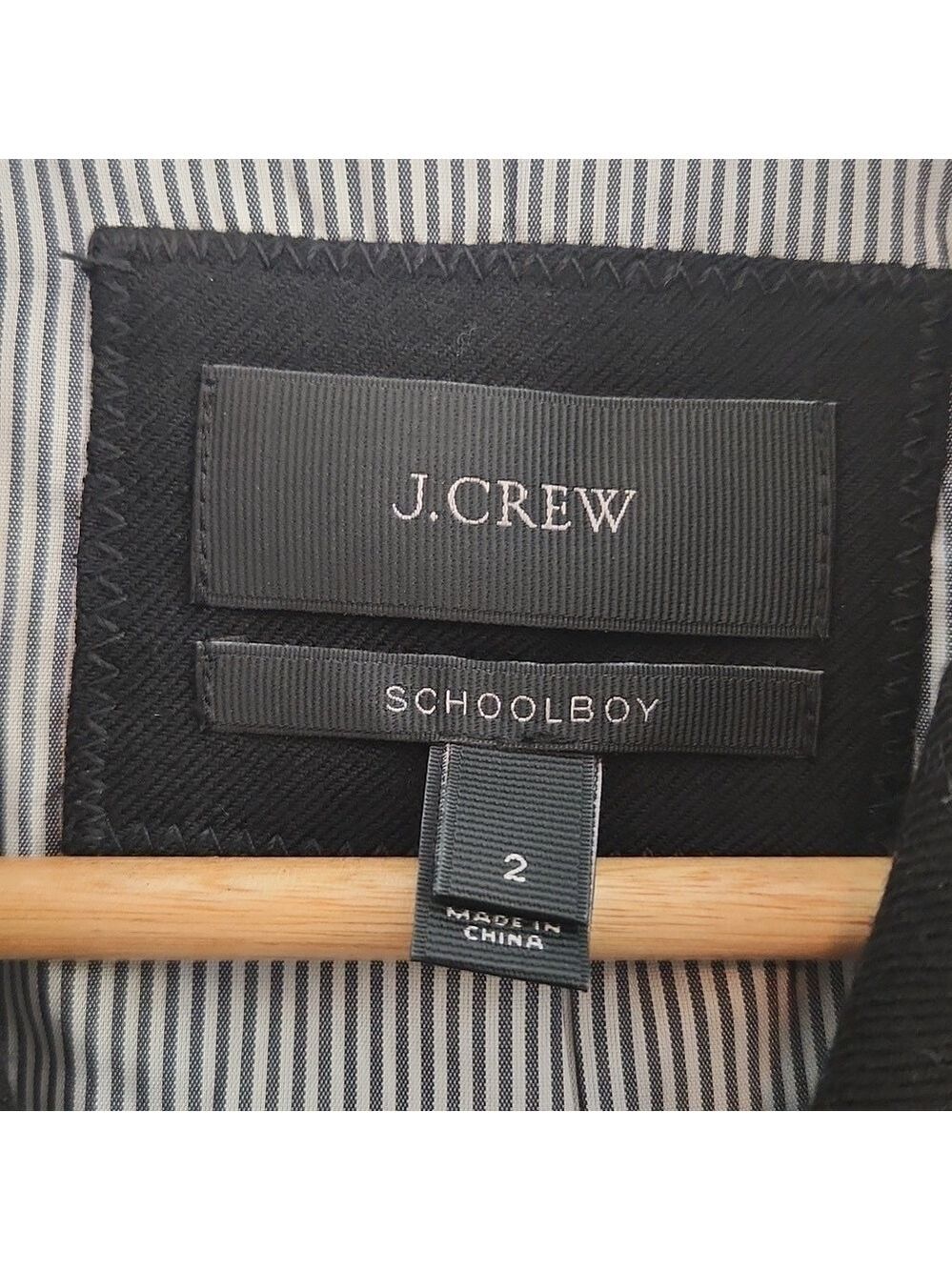 J. CREW classic Schoolboy Blazer Wool blend Sz: 2 black Style#05157 Academia - Picture 4 of 12